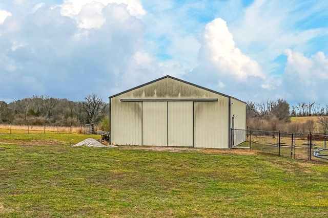 3478 W Farm Road 44, Willard, MO 65781