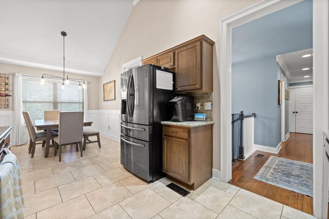 8380 Midwestern Drive, Hixson, TN 37343