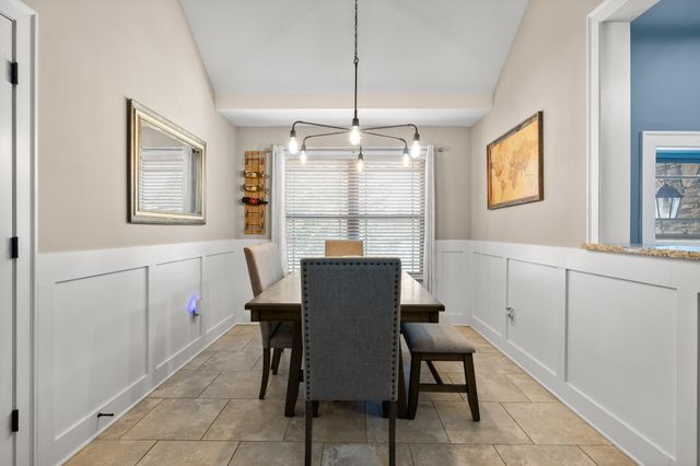 8380 Midwestern Drive, Hixson, TN 37343