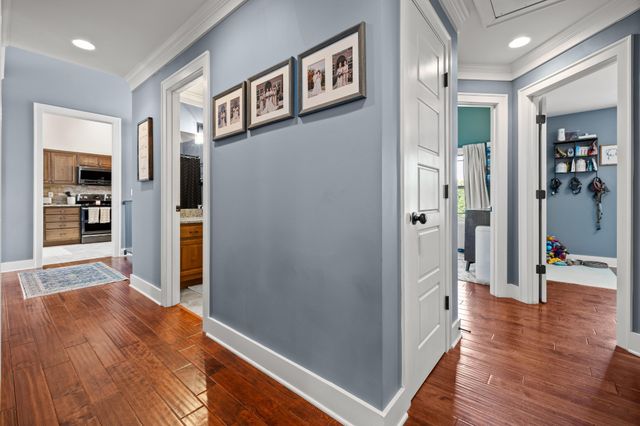 8380 Midwestern Drive, Hixson, TN 37343