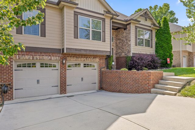8380 Midwestern Drive, Hixson, TN 37343