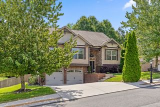8380 Midwestern Drive, Hixson, TN 37343