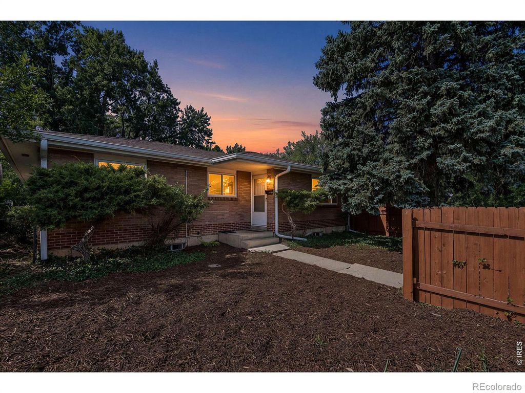 441 Harvard Lane, Boulder, CO 80305