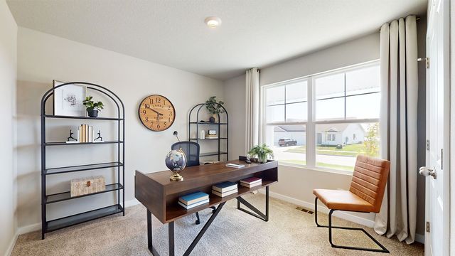 2759 Cecelia Drive, Hiawatha, IA 52233