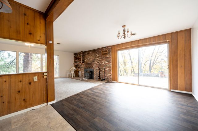 138 Sam Lee Drive, Weaverville, CA 96093