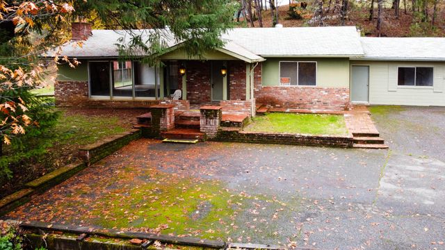 138 Sam Lee Drive, Weaverville, CA 96093