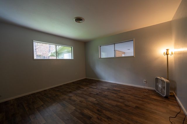 138 Sam Lee Drive, Weaverville, CA 96093