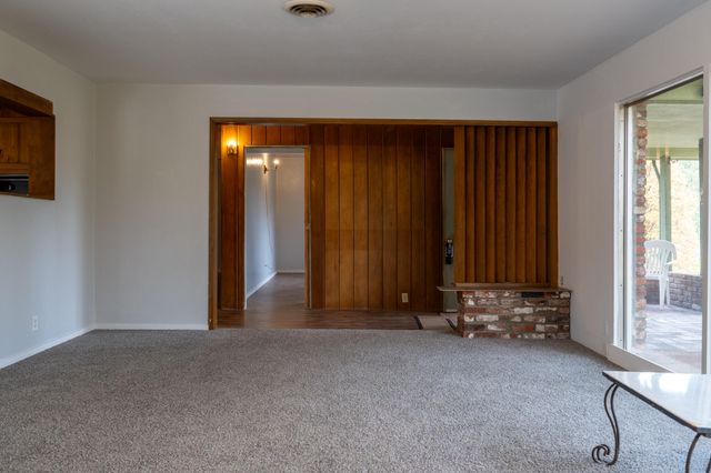 138 Sam Lee Drive, Weaverville, CA 96093