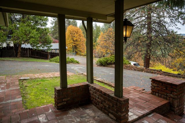 138 Sam Lee Drive, Weaverville, CA 96093