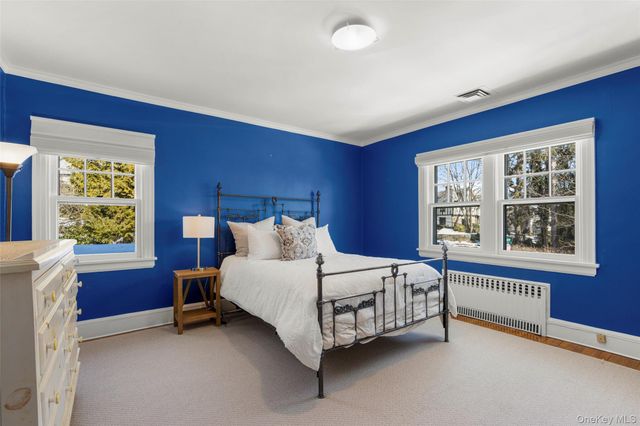 25 Huguenot Drive, Larchmont, NY 10538