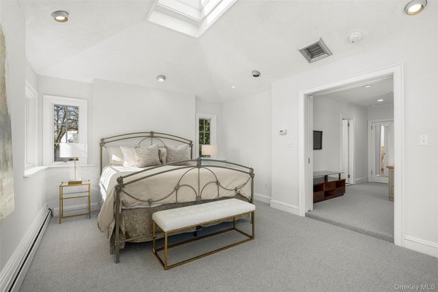 25 Huguenot Drive, Larchmont, NY 10538