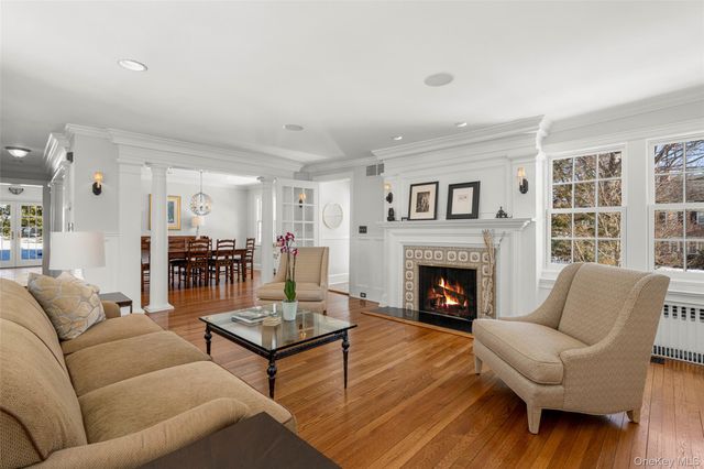 25 Huguenot Drive, Larchmont, NY 10538