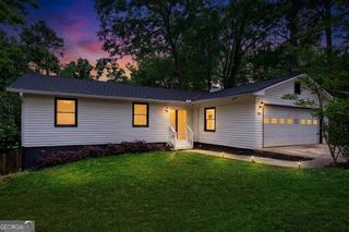 383 Oakridge Drive SW, Cartersville, GA 30121