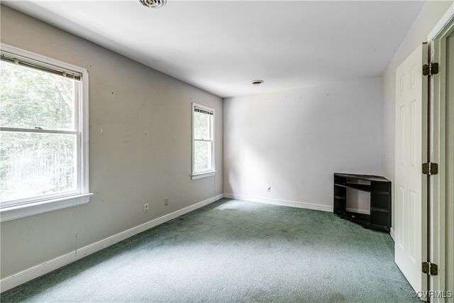 9330 Raven Wing Dr, Chesterfield, VA 23832