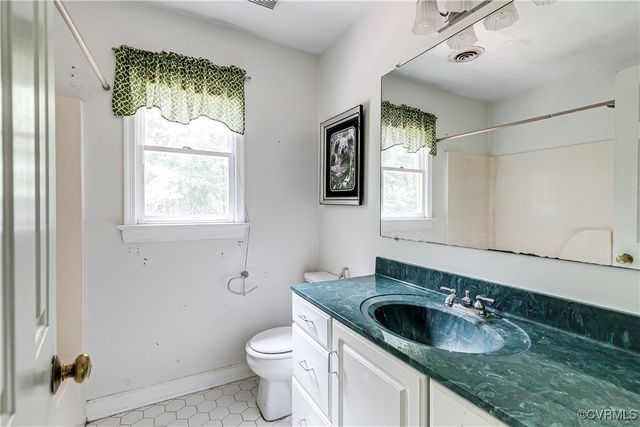9330 Raven Wing Dr, Chesterfield, VA 23832