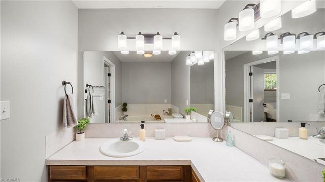 108 Larkspur Lane, Thomasville, NC 27360