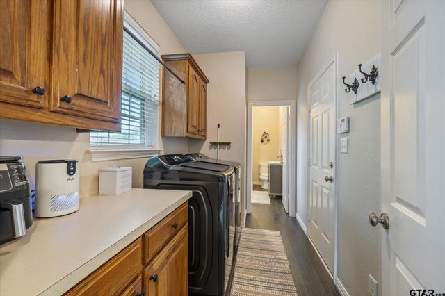 22206 Ellis Dr, Chandler, TX 75758