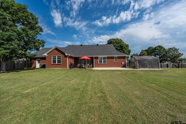 22206 Ellis Dr, Chandler, TX 75758