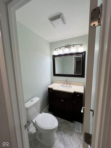 7638 E 37th Place, Indianapolis, IN 46226