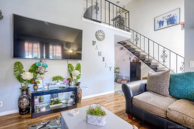 12543 Via Diego, San Diego, CA 92040