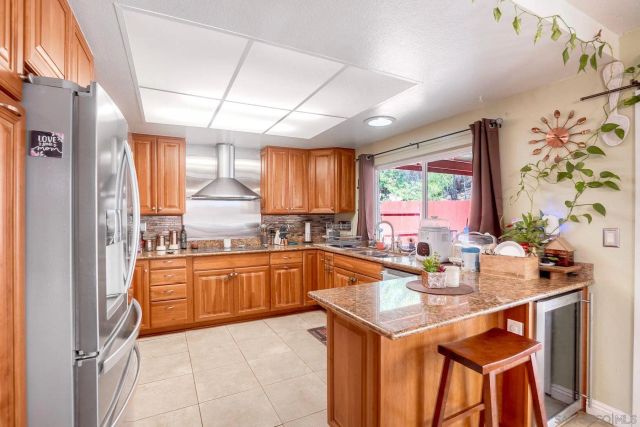 12543 Via Diego, San Diego, CA 92040