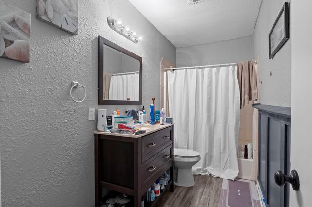 4817 Airport Boulevard, Houston, TX 77048