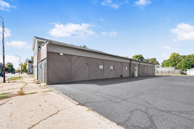 605 N State St, Big Rapids, MI 49307