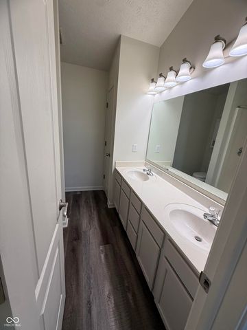 6018 Riva Ridge Drive, Indianapolis, IN 46237