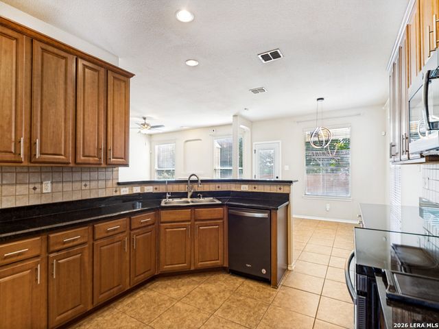 10214 CASPIAN BND, San Antonio, TX 78254