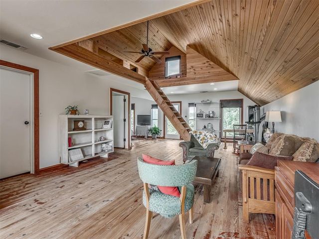 601 SE 108th Avenue, Norman, OK 73026