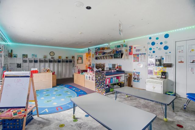 609 Hwy 52E, Portland, TN 37148