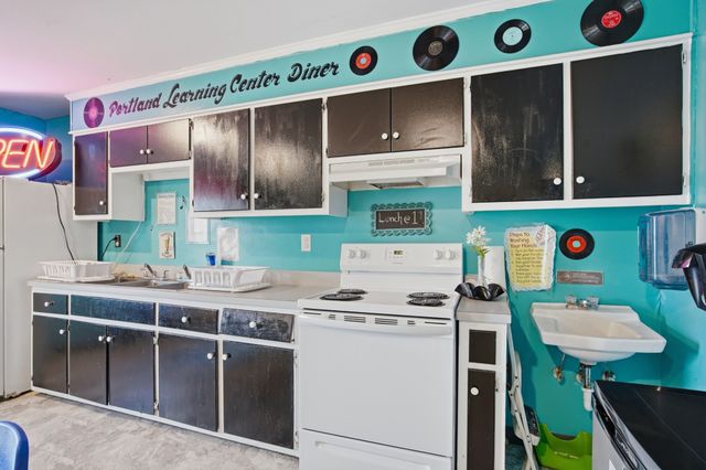 609 Hwy 52E, Portland, TN 37148