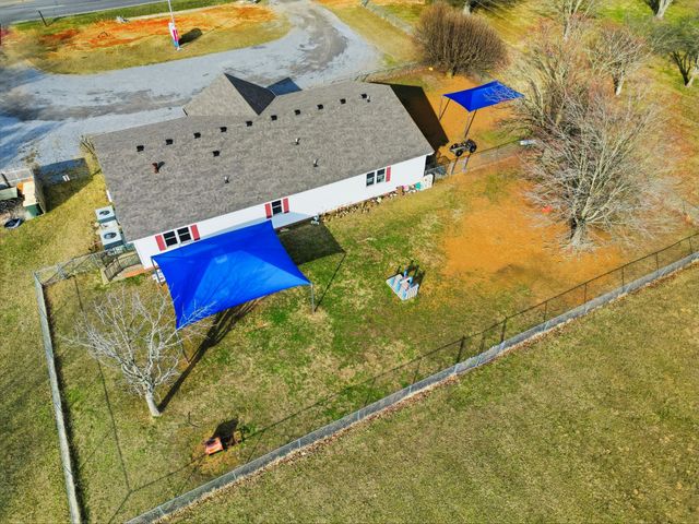 609 Hwy 52E, Portland, TN 37148