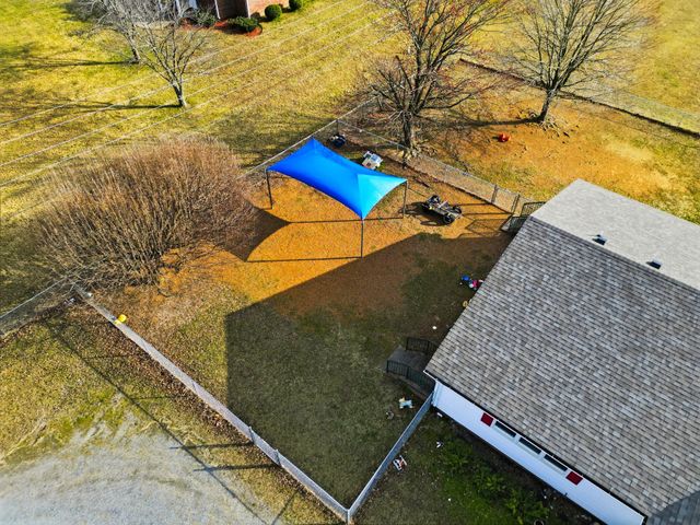 609 Hwy 52E, Portland, TN 37148