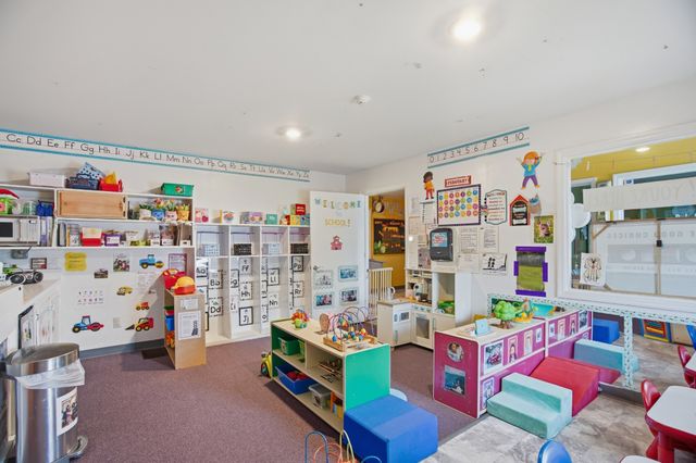 609 Hwy 52E, Portland, TN 37148