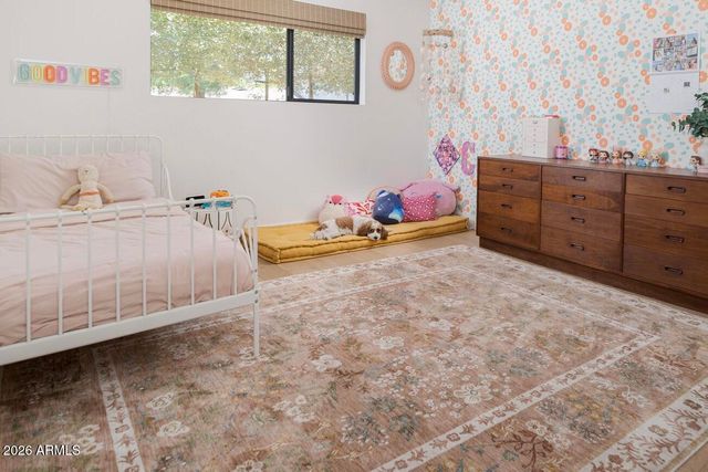 627 W PALMAIRE Avenue, Phoenix, AZ 85021