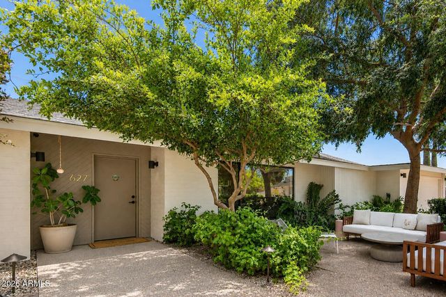 627 W PALMAIRE Avenue, Phoenix, AZ 85021