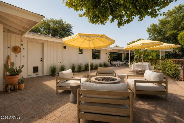 627 W PALMAIRE Avenue, Phoenix, AZ 85021