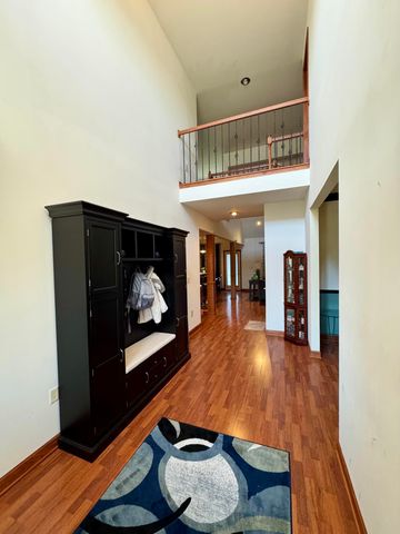 9204 Wright Street, Merrillville, IN 46410