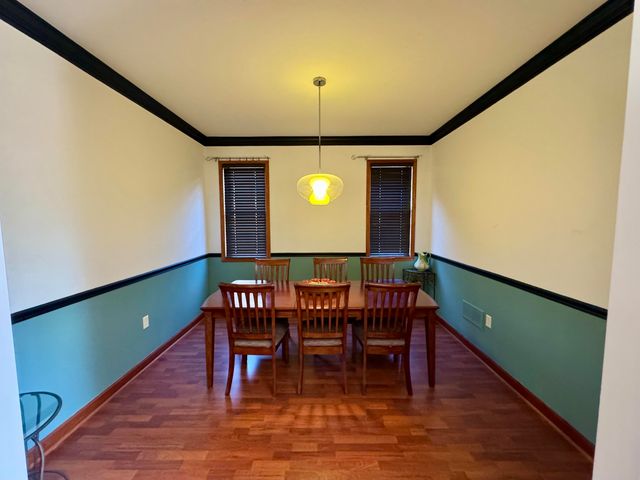 9204 Wright Street, Merrillville, IN 46410