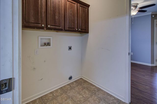 1010 Stones Throw Lane, Sevierville, TN 37876