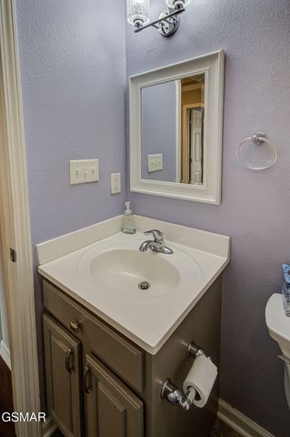 1010 Stones Throw Lane, Sevierville, TN 37876