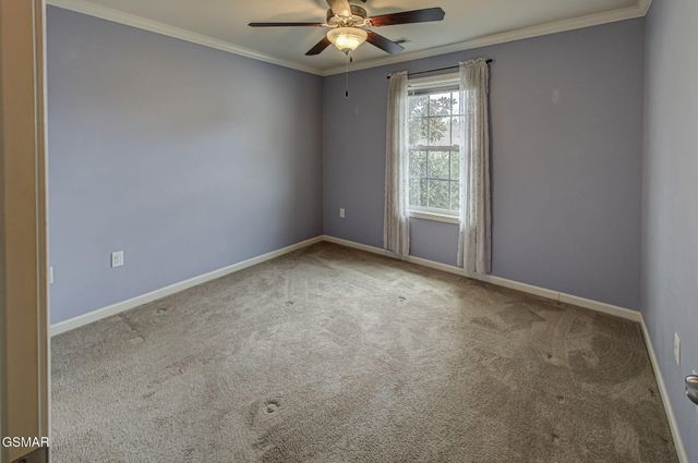 1010 Stones Throw Lane, Sevierville, TN 37876