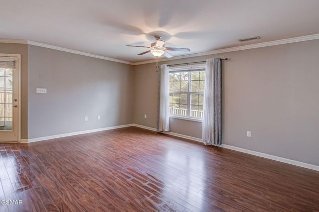 1010 Stones Throw Lane, Sevierville, TN 37876