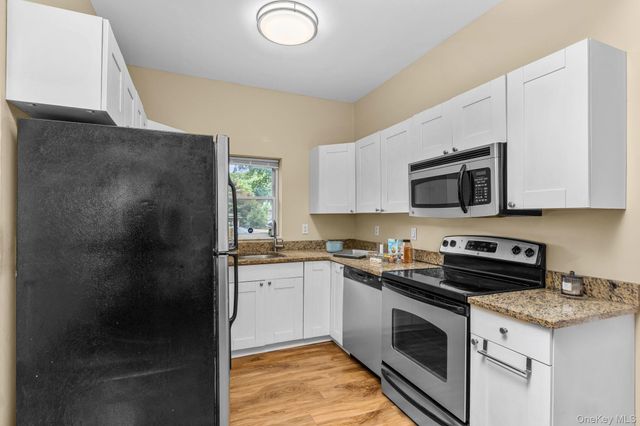 10 Batavia Road, Patterson, NY 12563