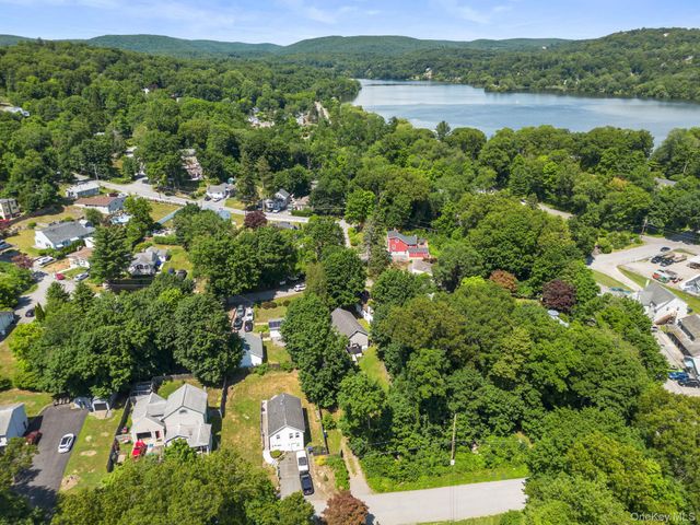 10 Batavia Road, Patterson, NY 12563