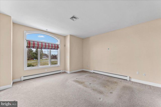 26 SAPPHIRE LN, Mohnton, PA 19540