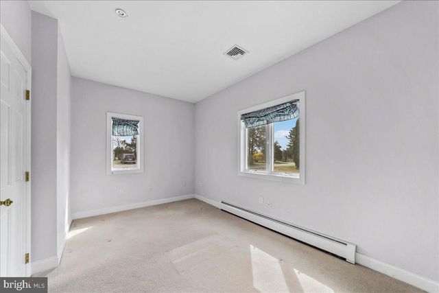 26 SAPPHIRE LN, Mohnton, PA 19540