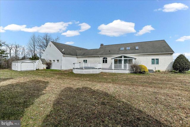 26 SAPPHIRE LN, Mohnton, PA 19540