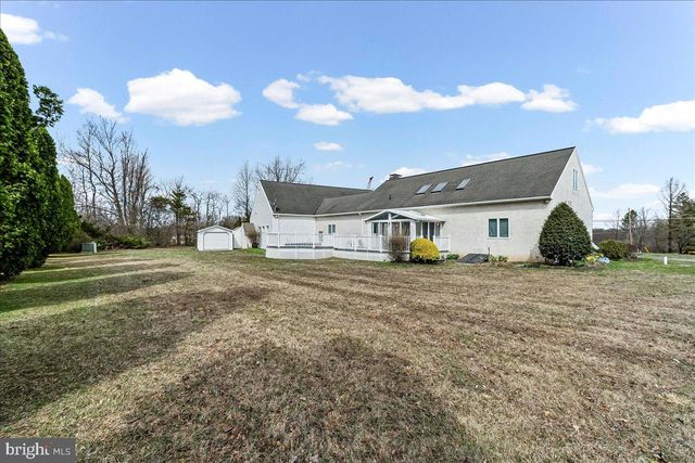 26 SAPPHIRE LN, Mohnton, PA 19540